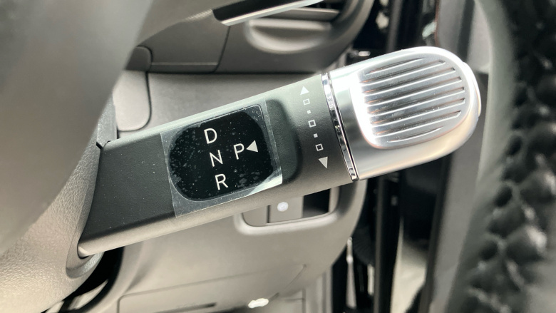 Hyundai INSTER 85kW 02 49kWh 5dr Auto Electric Hatchback